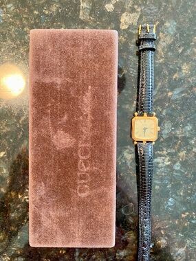 GUCCI Vintage Gold Watch w/ Black Alligator Band